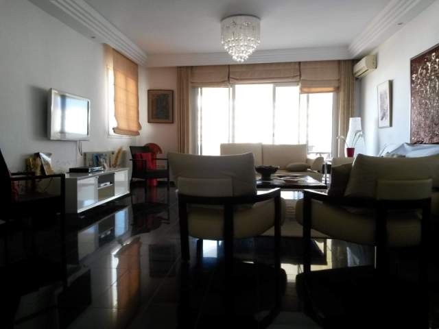 Luxury waterside apartment Corniche..