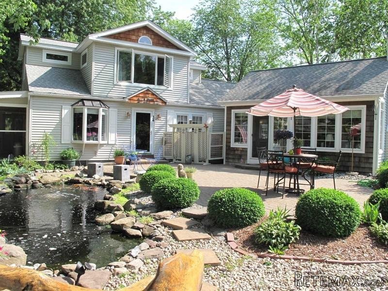 5 bedroom Flat For Sale: 32 Sherow Road..