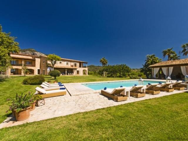 *SOLD* Spectacular country estate in.. - 2