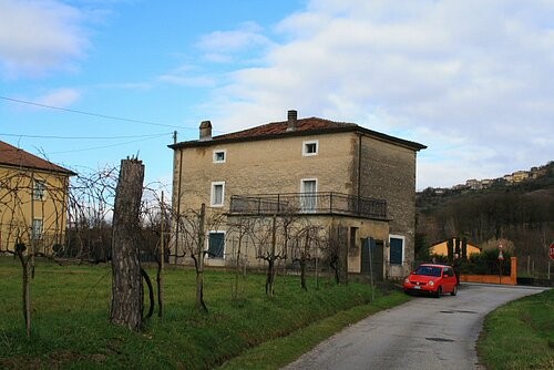 Beautiful habitable detached property... - 2