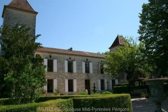 8 bedroom Castle For Sale: 47000..