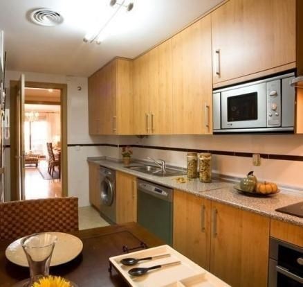 Apartment - This exclusive beachfront.. - 2
