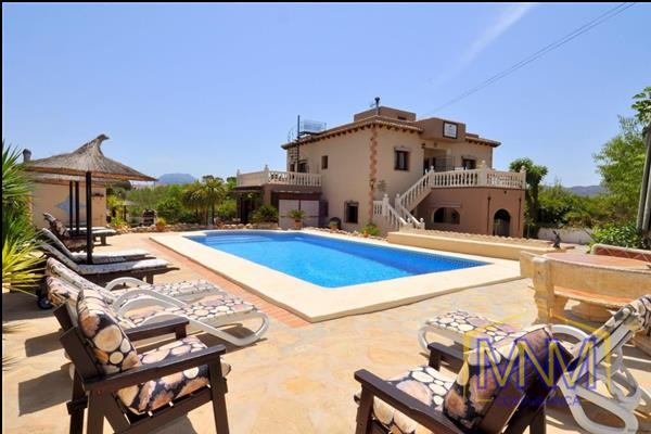 Finca for sale in Beniarbeig