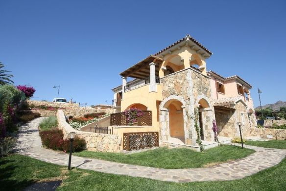 2 Bedrooms - Apartment - For Sale