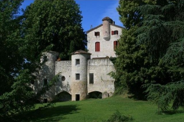 6 bedroom Castle For Sale: 47270..