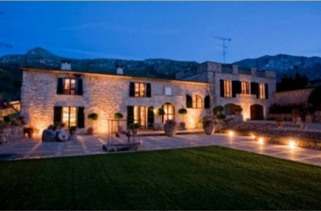 Spectacular Renovated Finca In An..