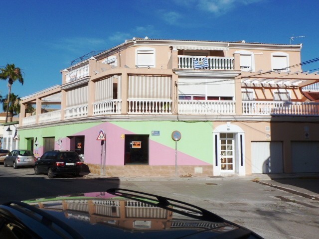 3 Bed Apartment for sale in Estacion De..