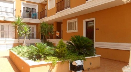 Resale · Apartment · Spain · Costa Bl..