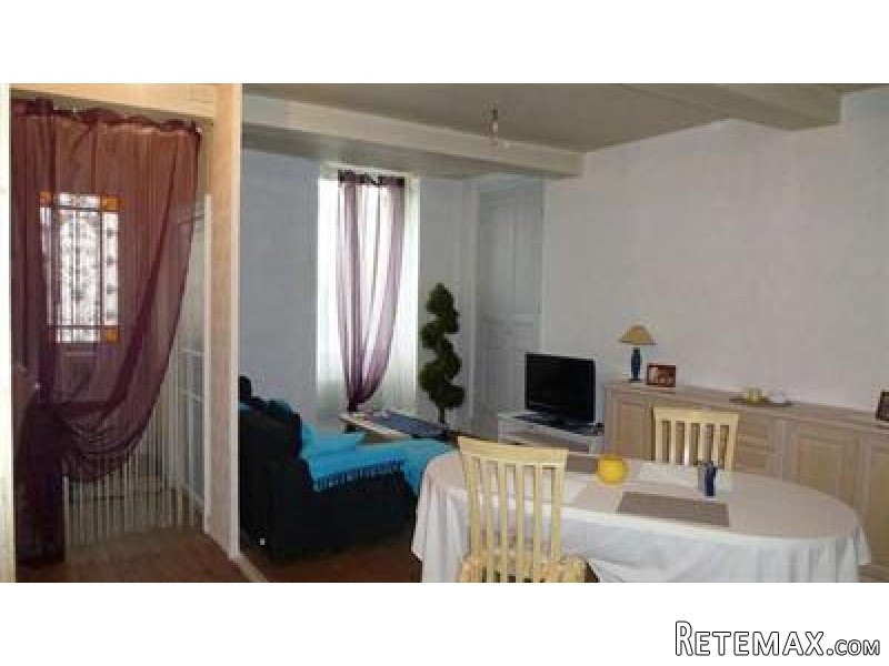 4 Bedrooms - Town House -.. - 2