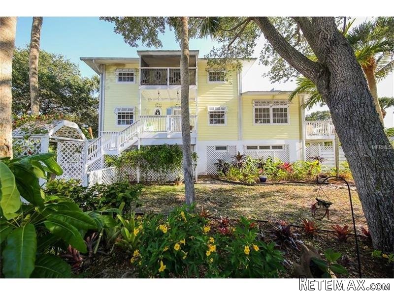 3 bedroom House For Sale: 304 Givens.. - 2