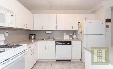 2 bedroom Apartment For Sale: 3220.. - 2