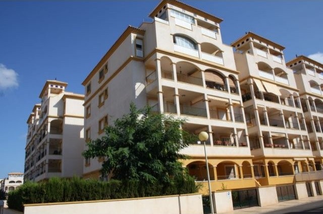 3 bedroom, 1st floor apartment in Mar..