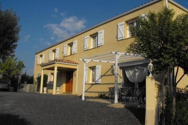 8 bedroom Villa For Sale: 34500 BEZIERS - 2