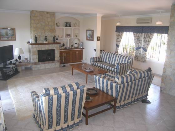 Villa - BEAUTIFUL QUALITY RESIDENCE.. - 2