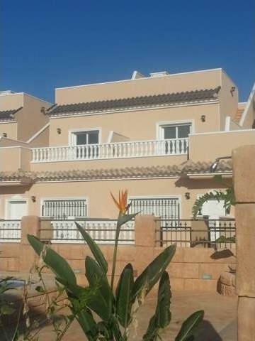 New townhouses in Los Altos, Punta..