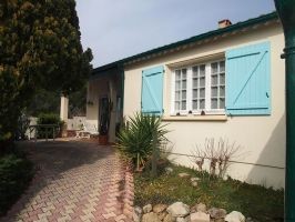 Pretty And Spacious Single Storey Villa - 2