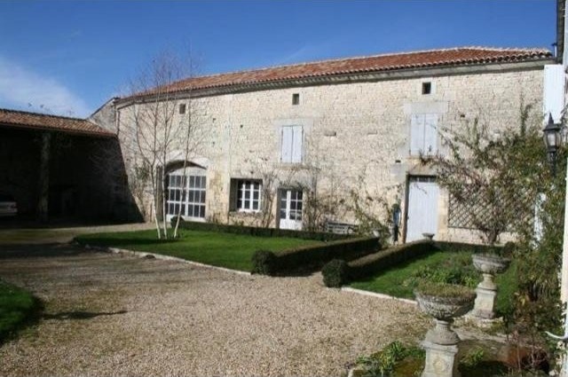 5 bedroom Character For Sale: 16200.. - 2