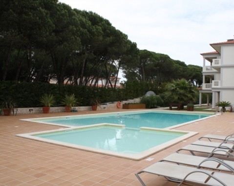 2 Bedroom Holiday Apartment in Praia..