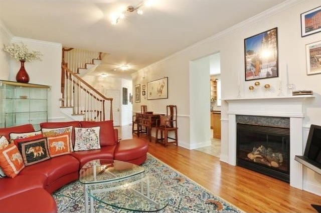 3 bedroom Condominium For Sale:.. - 2