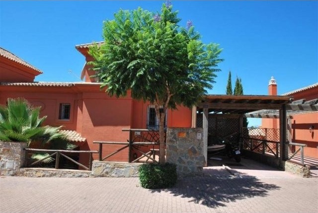 SEMI D. VILLA FOR SALE IN SANTA CLARA - 2