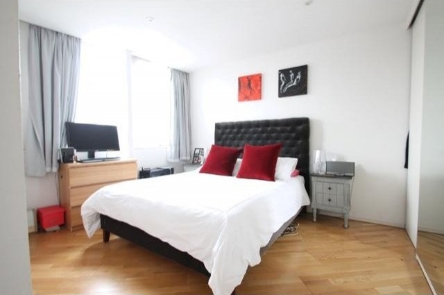 2 bed flat to rent - 2