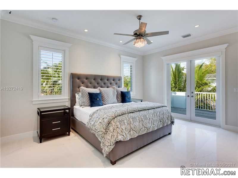 4 bedroom House For Sale: 5602 San.. - 2