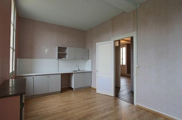 L27164 - Residential For Sale - Stone.. - 2
