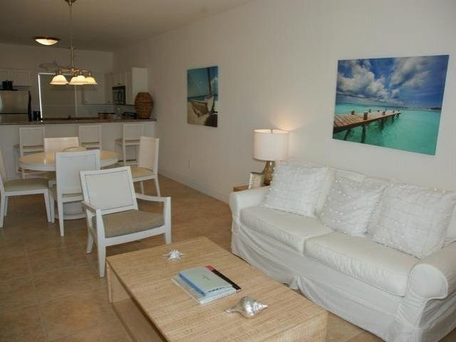 Apartment/townhouse - Located in Bimini.. - 2