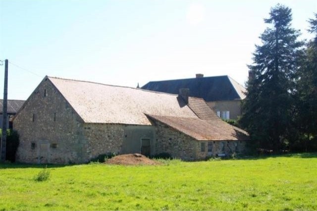5 bedroom Castle For Sale: 03390.. - 2