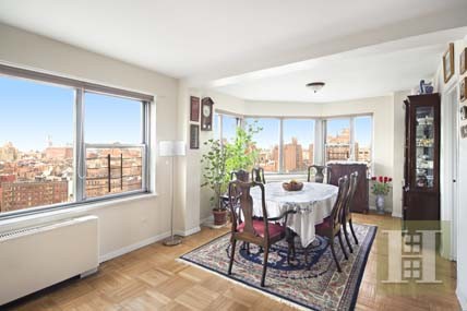 2 bedroom Apartment For Sale: 175 WEST.. - 2