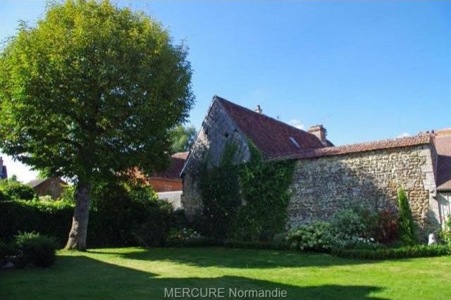 5 bedroom Character For Sale: 61310.. - 2
