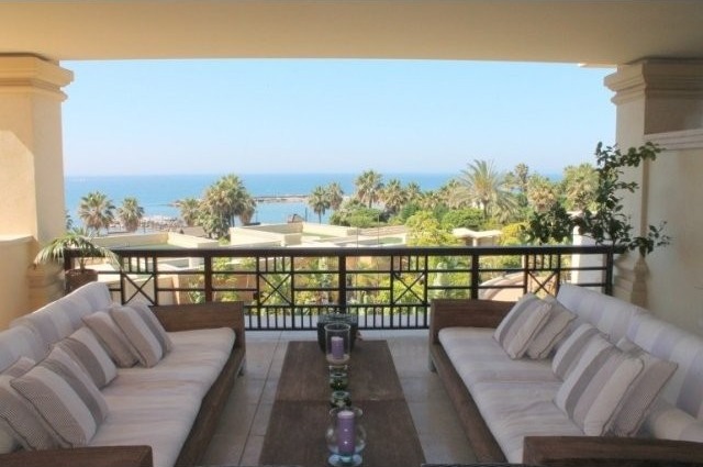 Fantastic Front Line Beach Apartment in.. - 2