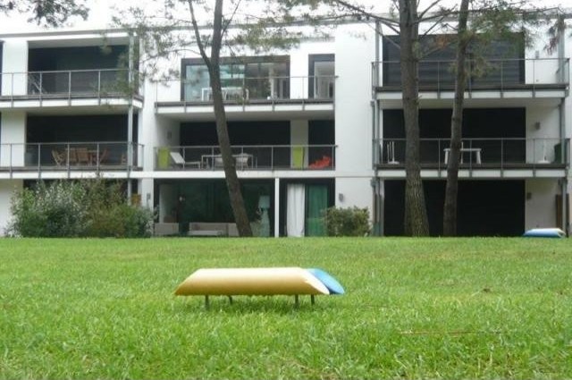 2 bedroom Flat For Sale: 17570 LA.. - 2