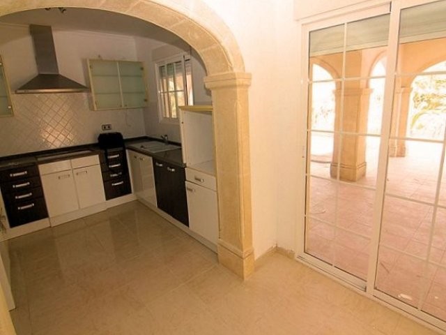 4 Bedroom Villa in Javea - 2