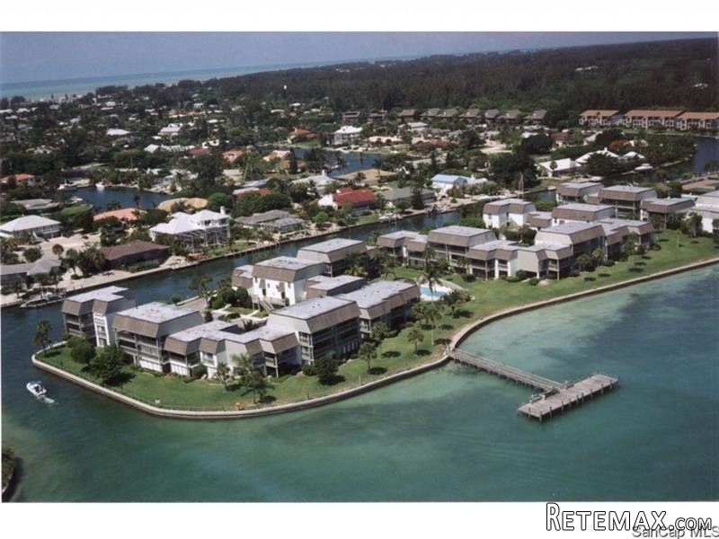 1 bedroom Condominium For Sale:..