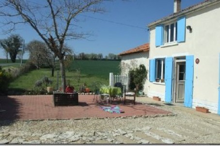 Stone House For Sale St Jean D Angely - 2