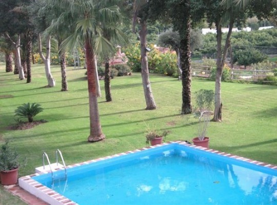Finca for sale in La Cala de Mijas..