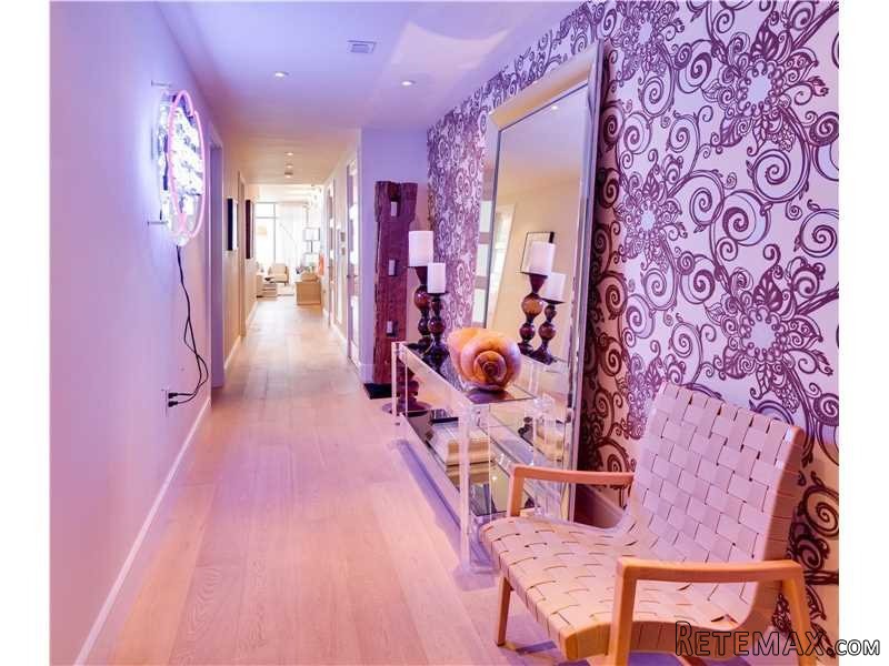 3 bedroom Flat For Sale: 3737 Collins.. - 2