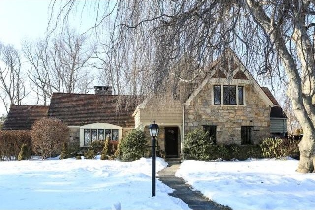 5 bedroom Residence For Sale:..