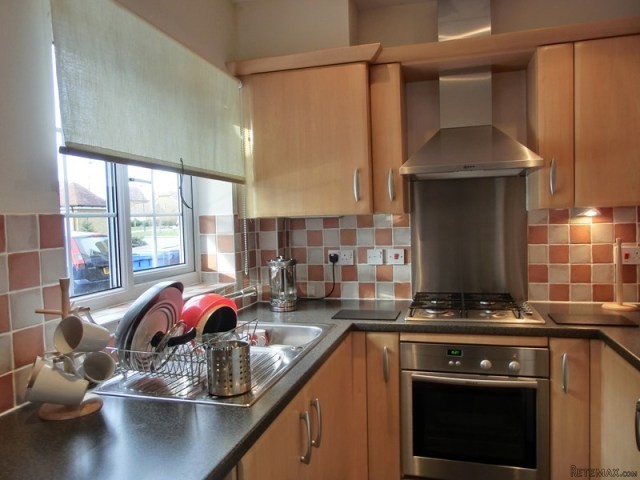 2 bedroom house in IWADE, SITTINGBOURNE