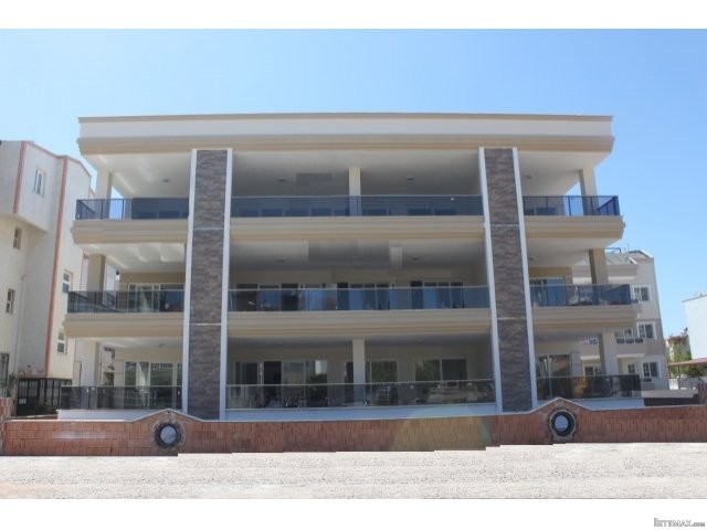 Ekiz apartments, Altinkum. - 2