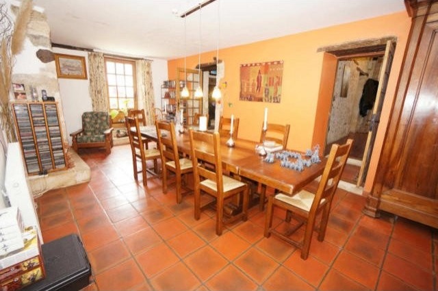 4 Bedroom Farm House For Sale - 2