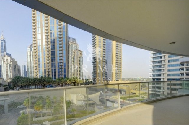 Fully furnished and spacious apartment..