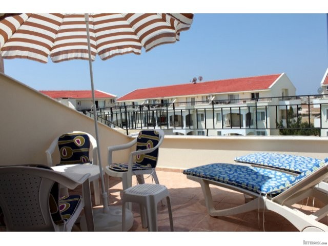 Blue duplex apartment, Altinkum. - 2