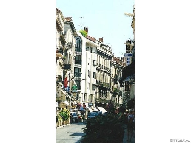 2 Bedrooms - Apartment -..
