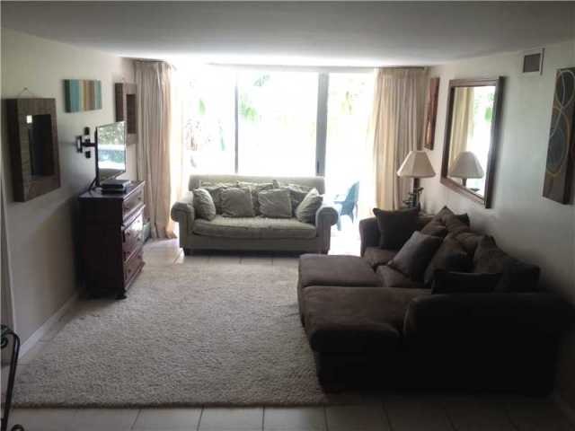 5161 COLLINS AV, 307, Miami Beach, FL..