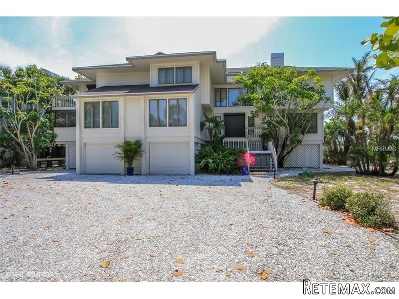 6 bedroom House For Sale: 4079 Shore.. - 2