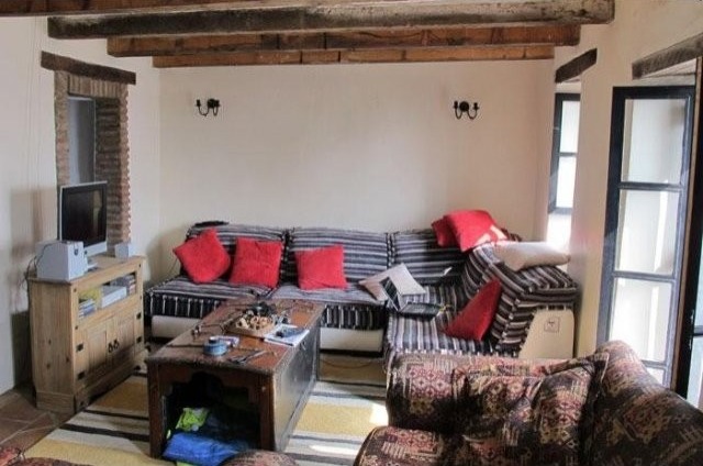 2 bedroom Detached House For Sale:..
