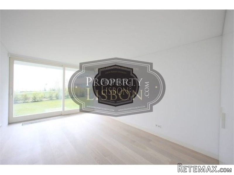 2 Bedrooms - Apartment - LISBON - For