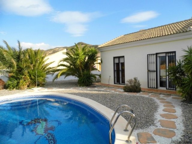 3 Bedroom Villa For Sale In Arboleas.. - 2